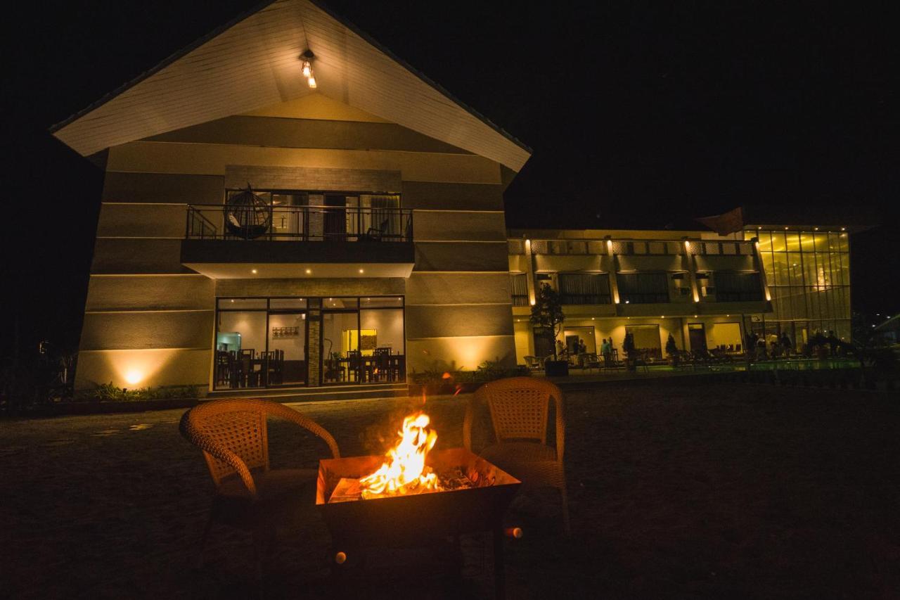 La Nuova Resort Shaugaon